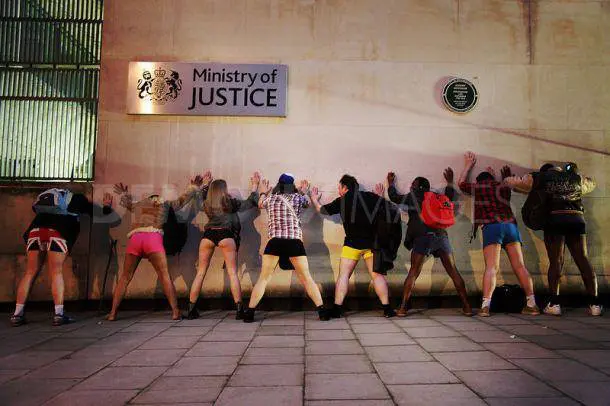 No Trousers