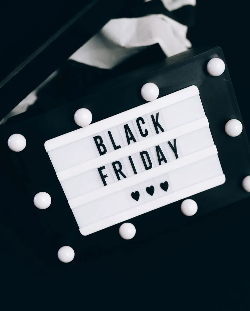 Black Friday Olya Kobruseva