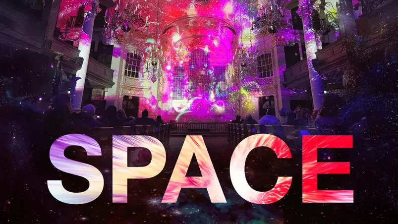 ST MARTIN-IN-THE-FIELDS PRESENTS SPACE BY LUXMURALIS