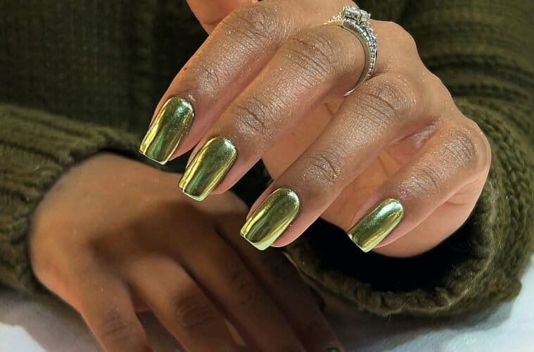 Chrome Manicure